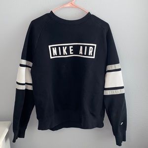 NIKE AIR crewneck